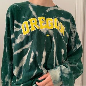 University of Oregon Nike Bleached Long Sleeve